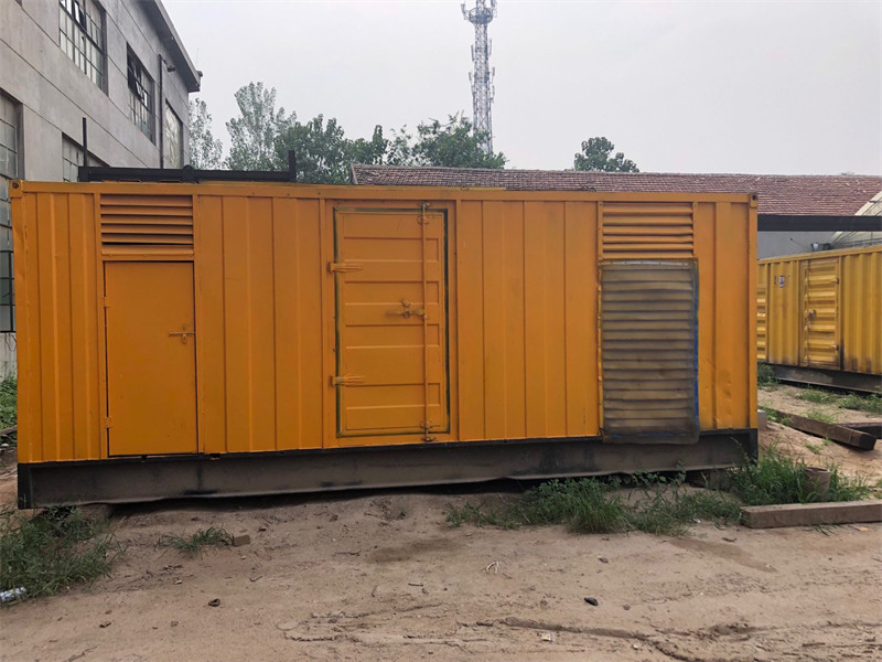 通州发电机出租进行负载测试时，电瓶电量不足的具体判断标准是什么？